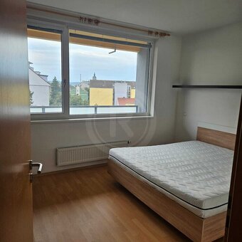 PRONÁJEM BYTU 2+KK SE DVĚMA BALKONY, STAROMĚSTSKÁ, ČB - 4