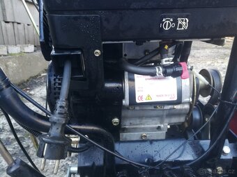 Sněžná fréza + zametací kartáč - 4