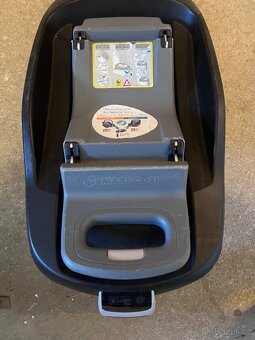 Isofix stanice pro dětské vajíčko i sedačku MAXI-COSI - 4