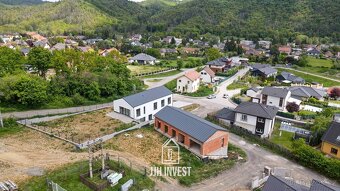 Exkluzivní nabídka luxusního domu 237m2 v Chrustenicích – pr - 4
