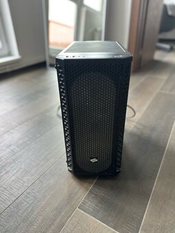 AMD ryzen 7 3700x, 32GB DDR4, 1TB SSD - 4