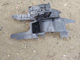 BMW E39 -plasty pod motor i pod převodovku - 4