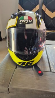 Helma AGV GP-PRO velikost L replika Valentino Rossi - 4