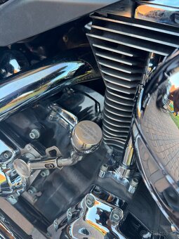 Harley Davidson Electra Glide - 4