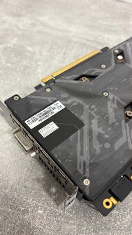 GIGABYTE GTX 1080 8GB - 4