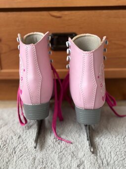 Dívčí brusle Crowned 32 - 4