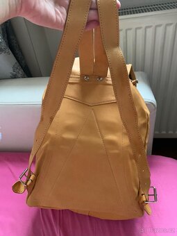 Nadherny kožený batoh novy - 4