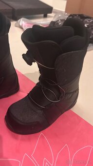 Snowboard a boty - 4