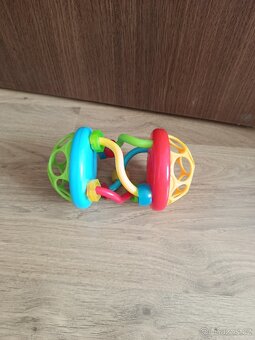 Dětské vkladacky a pyramidy - 4