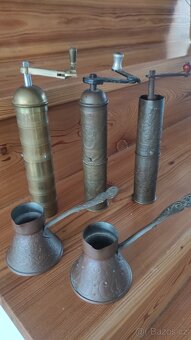 Staré mlýnky na kávu - 4