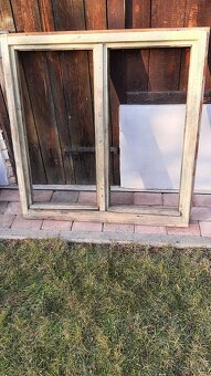 Okno dvoukřídlé 114x116cm + dvířka 114x74 - 4