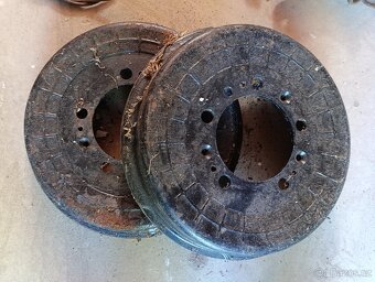 Staré auto moto díly - 4