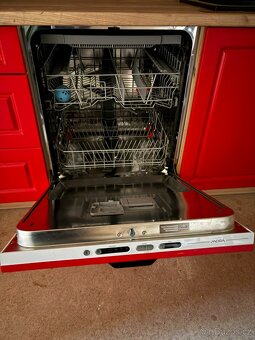 Nová kuchyňská linka včetně spotřebičů - 4