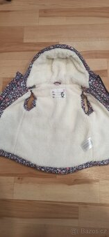 Dívčí vesta vel.110 - 4