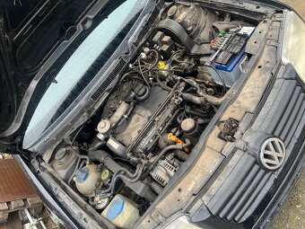 Bora 1.9 tdi 85kw 6ti kvalt - 4