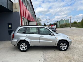 Toyota Rav4 D4-D 4x4 = 85kW, Bez korozie, Dovoz IT = - 4