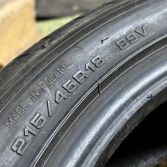 Letní pneu 215/45 R18 89V GoodYear 6,5-7mm - 4