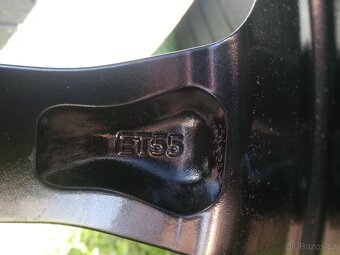 alu Ford Custom original 7Jx17 ET55,letní 215/60/17 Michelin - 4