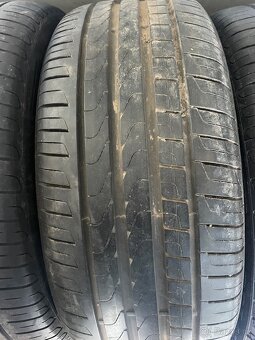 Sada pneu 225 45 18 - 4
