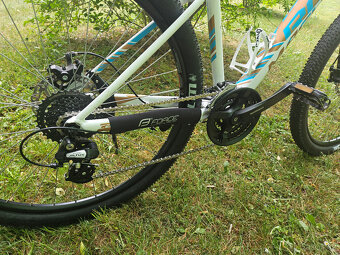 Dámské 27,5" horské hliníkové kolo ROCK MACHINE, rám 18" - 4