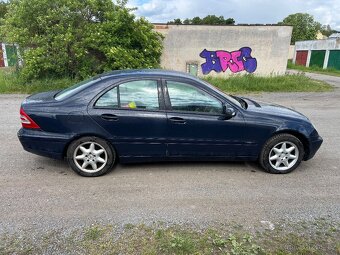 Mercedes-Benz C W203, 200 CDI - 4