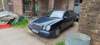 Mercedes E210 E290 - 4