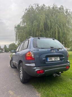 Hyundai Santa Fe - 4