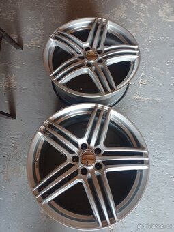 8j 5x112 R19 et45 Whellworld - 4