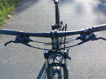 Dámské kolo Specialized Jett - 4