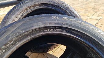 PIRELLI R19 235/55 - 4