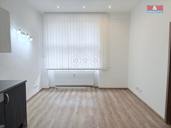 Prodej nebytový prostor, 55 m², Pardubice, ul. Bubeníkova - 4