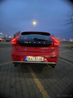 Volvo V40 r-design 2.0tdi - 4