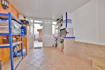 Španělsko,Torrevieja, Parque las Naciones 3kk - 4
