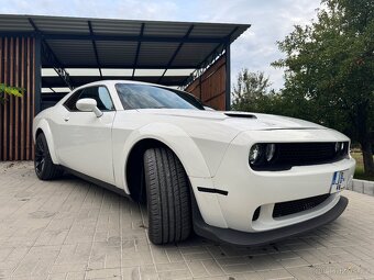 Dodge CHALLENGER WIDE BODY PERFORMANCE - 4