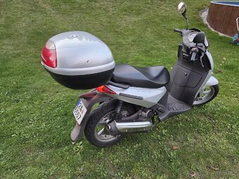 Skutr Aprilia Sportcity 200 najeto 10tis km. - 4