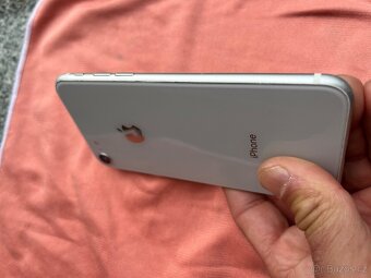 iPhone se 2020 64 GB, white - 4