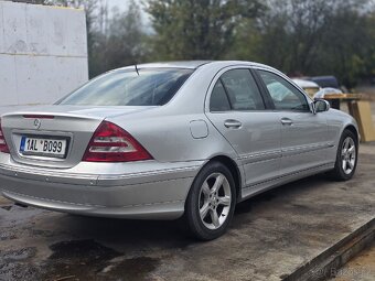 Mercedes Benz W203, C230 V6, 150kw 2006, 90.000km - 4