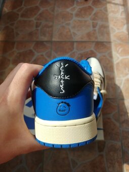 Air Jordan 1 Low Travis Scott Fragment - 4