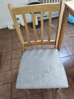 Jídelní set pro dva z masivu - 4