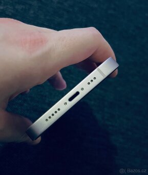 iPhone 13 - 128GB - 4