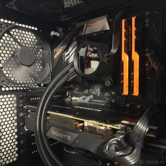 HERNÍ PC - RYZEN 7 5700X3D, RTX 2070 S 8GB, 32GB RAM, ZÁRUKA - 4