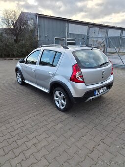 Dacia Sandero Stepway 1.6 16v - 4