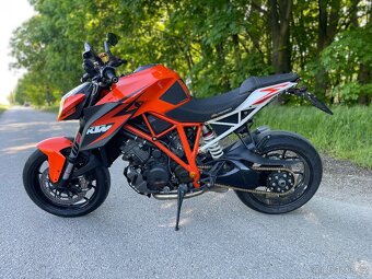 KTM 1290 Super Duke - 4