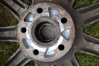 Audi alu - 4