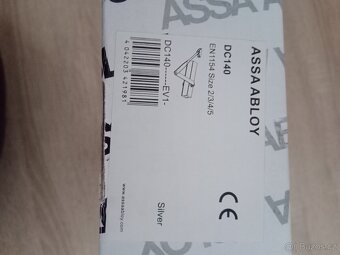 Dveřní samozavírač Assa Abloy DC 140 - 4