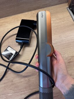 Dyson Airstrait HT01 - 4