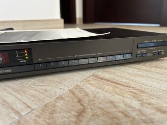 Technics ST-600 AM/FM stereo tuner - 4