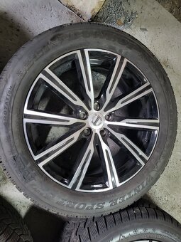 Volvo 5x108 235/55 R19 - 4