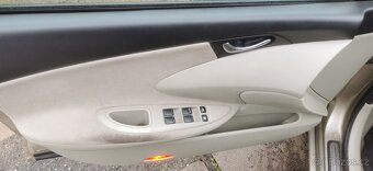 Nissan Primera wp12 2.0i 103kw - 4