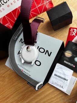 Omega Swatch Moonswatch Mission to Pluto - 4